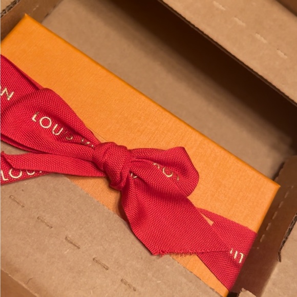 Louis Vuitton Bracelet - Picture 2 of 4